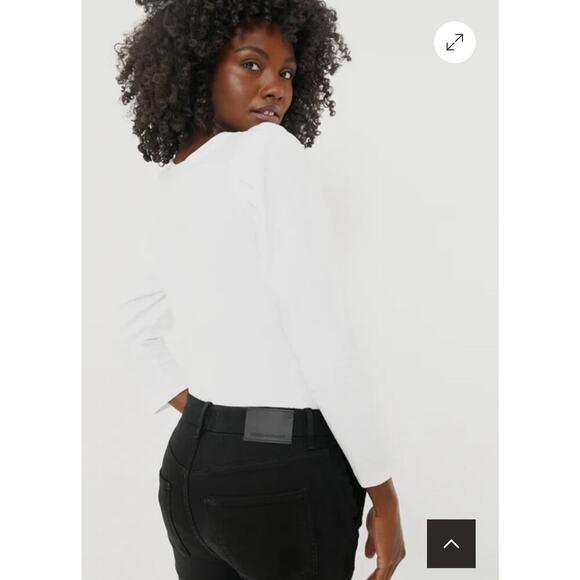 Tuckernuck Pomander Place White Vesty Long Sleeve Crewneck Size Small - Picture 2 of 8